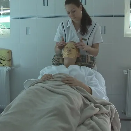 & Wellness Harmonie فندق