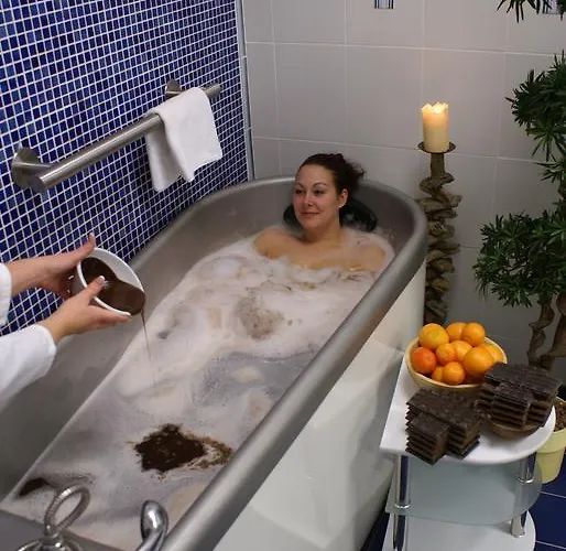 & Wellness Harmonie فندق 3*