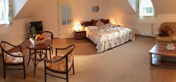 & Wellness Harmonie فندق 3*